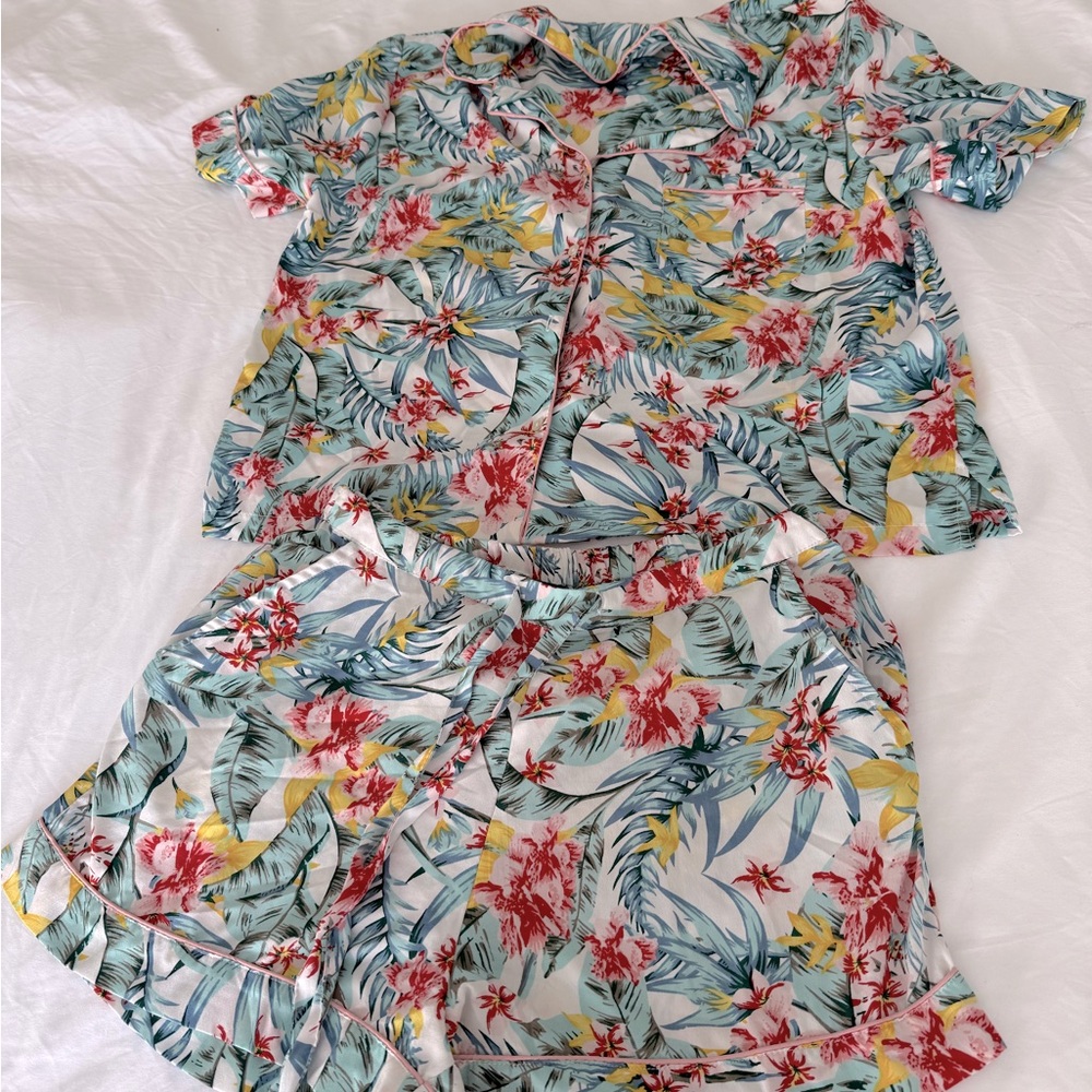 Cute Pajama Set Cynthia Rowley